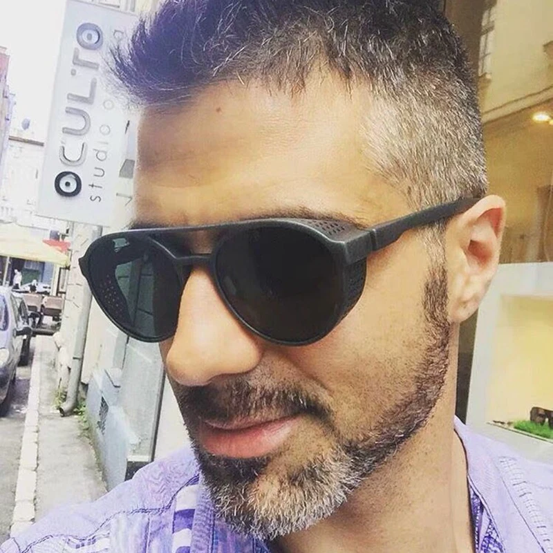 New men's sunglasses plastic + metal round frame glasses fashion ladies sunglasses classic brand driving night vision goggles
New men's sunglasses plastic + metal round frame glasses fashion ladies sunglasses classic brand driving night vision goggles