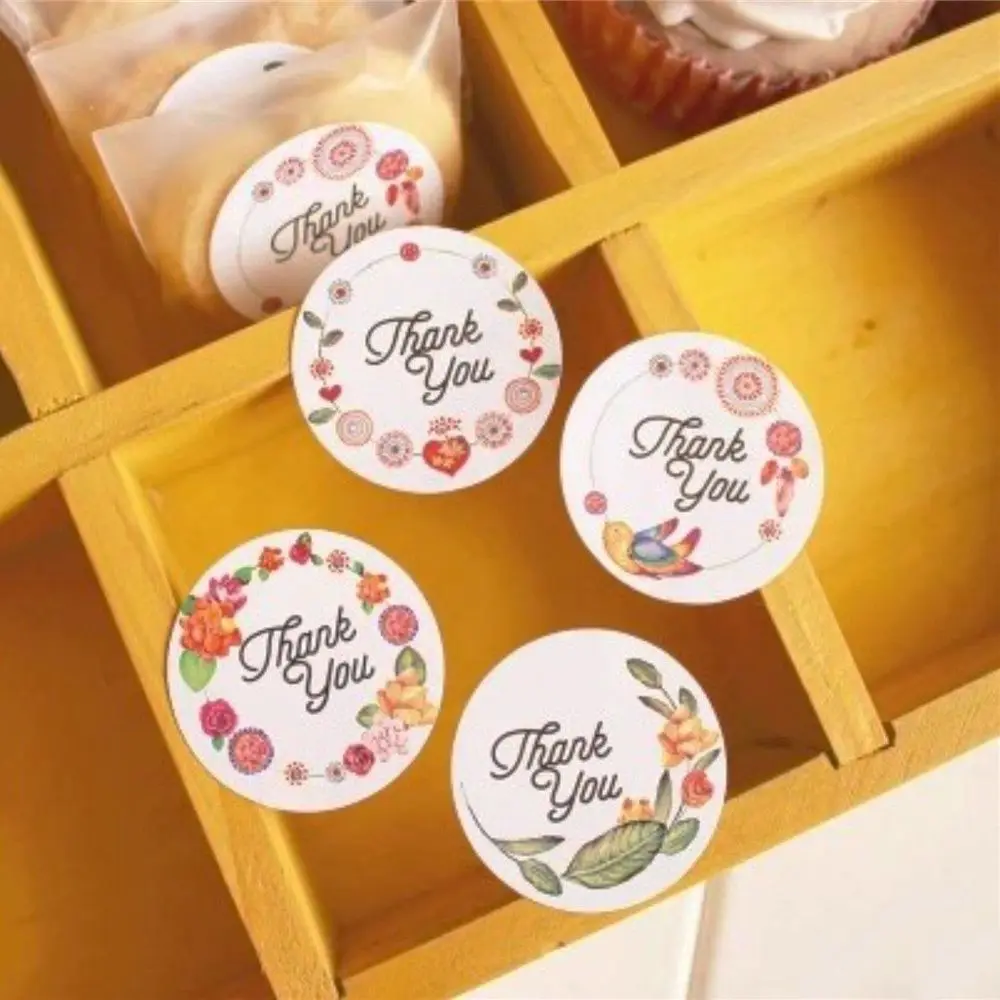 120pcs Round Flower THANK YOU Stickers Kawaii DIY Baking Cookies Biscuits Decorations Package Sealing Labels Christmas Gifts Tag
120pcs Round Flower THANK YOU Stickers Kawaii DIY Baking Cookies Biscuits Decorations Package Sealing Labels Christmas Gifts Tag