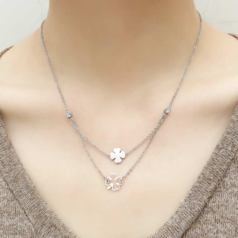 woman necklace Four-leaf clover pendant necklace best friend heart-shaped love pendant necklace stainless steel jewelry
woman necklace Four-leaf clover pendant necklace best friend heart-shaped love pendant necklace stainless steel jewelry