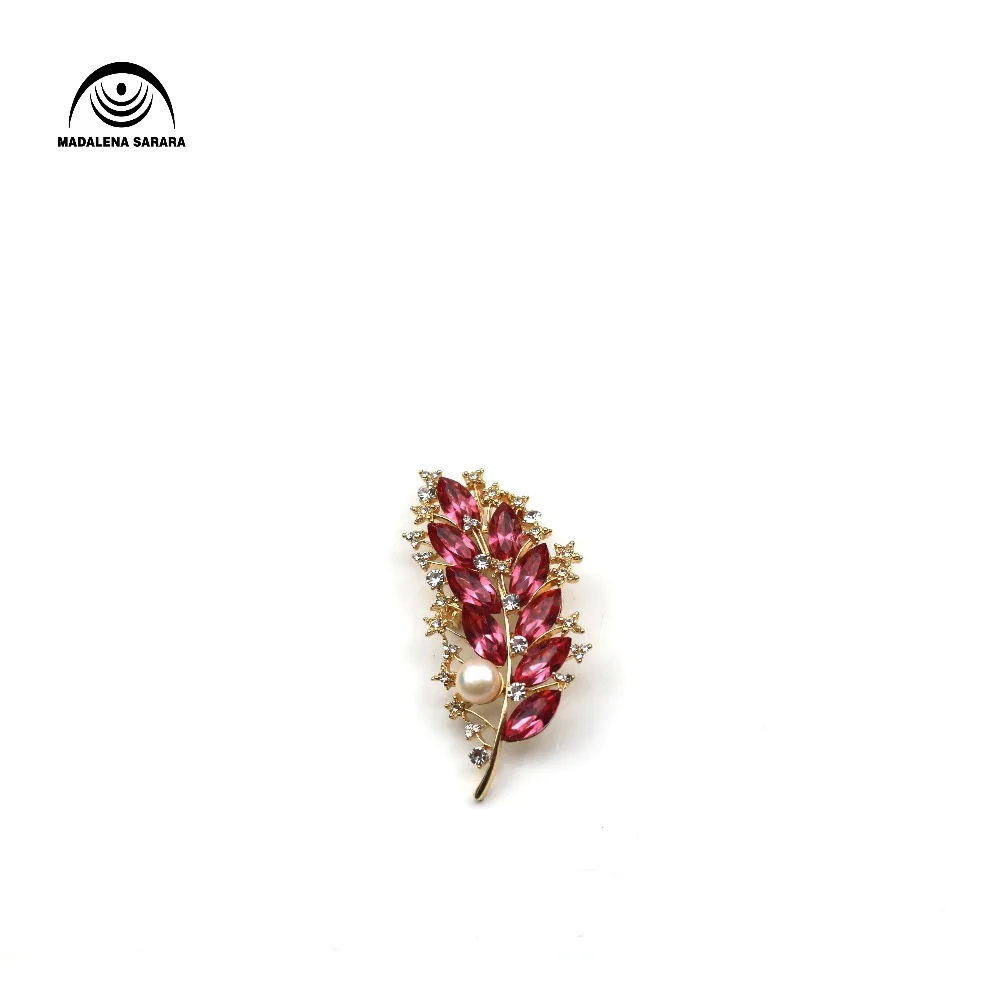 MADALENA SARARA 8-9mm AA Freshwater Pearl Brooch Leaf Style Brooch Pin Red Rhinestone Inlaid
MADALENA SARARA 8-9mm AA Freshwater Pearl Brooch Leaf Style Brooch Pin Red Rhinestone Inlaid
