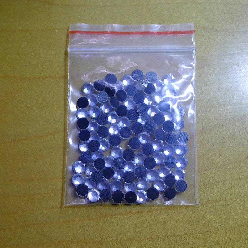 DMC Hot Fix Rhinestone 100 pcs Value Repair Pack Iron-on Rhinestones Flatback For Transfer Motifs Stone Crystal Beads for DIY
DMC Hot Fix Rhinestone 100 pcs Value Repair Pack Iron-on Rhinestones Flatback For Transfer Motifs Stone Crystal Beads for DIY
