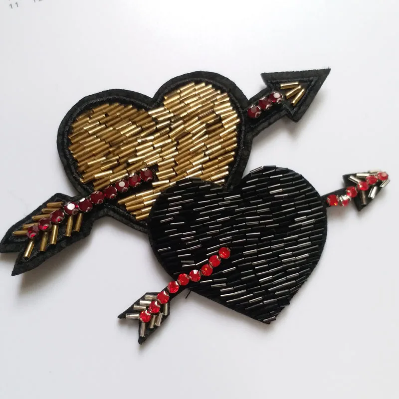 2pcs/set heart with sword beaded patches for clothing sequins Rhinestone appliques parche DIY handmade clothes accessories
2pcs/set heart with sword beaded patches for clothing sequins Rhinestone appliques parche DIY handmade clothes accessories