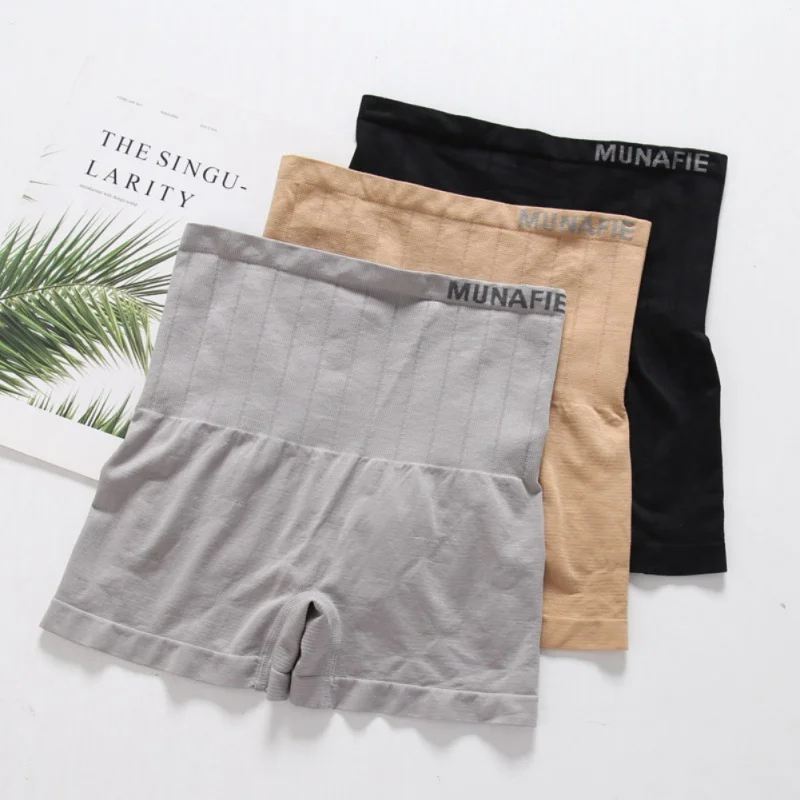 Seamless Panties Solid Color Thin Seamless Women Shorts High Waist Pants High Elastic Shorts Lady
Seamless Panties Solid Color Thin Seamless Women Shorts High Waist Pants High Elastic Shorts Lady
