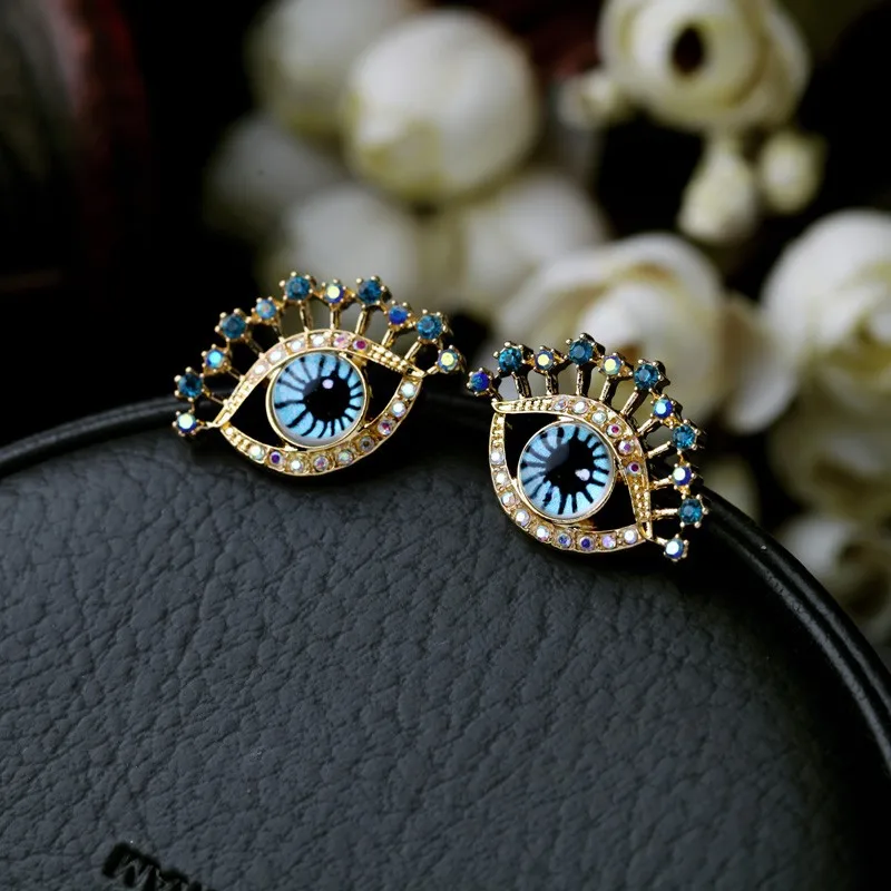 Women Stud Earrings (6)