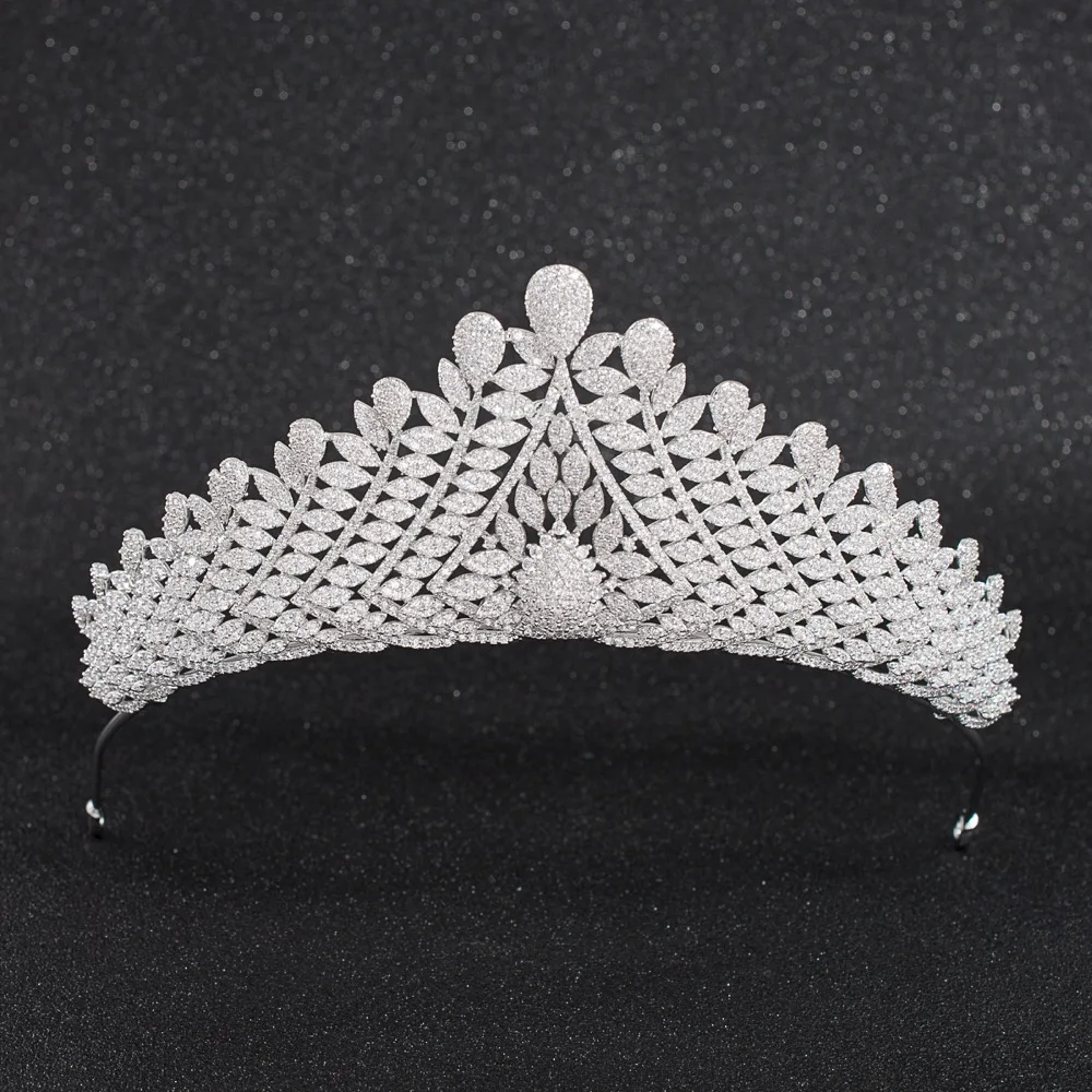 CZ Cubic Zirconia Wedding Bridal Royal Tiara,Crystals Diadem Crown Women Prom Hair Jewelry Accessories
CZ Cubic Zirconia Wedding Bridal Royal Tiara,Crystals Diadem Crown Women Prom Hair Jewelry Accessories