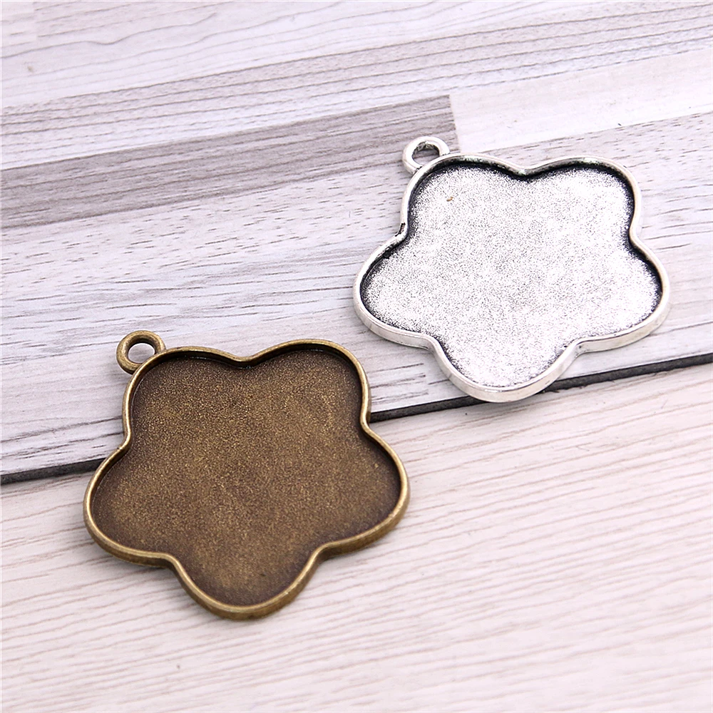 SWEET BELL 10pcs 35mm Inner Size Antique Bronze and Silver color plated Flower Style Cabochon Base Setting Charms Pendant 7D1222
SWEET BELL 10pcs 35mm Inner Size Antique Bronze and Silver color plated Flower Style Cabochon Base Setting Charms Pendant 7D1222