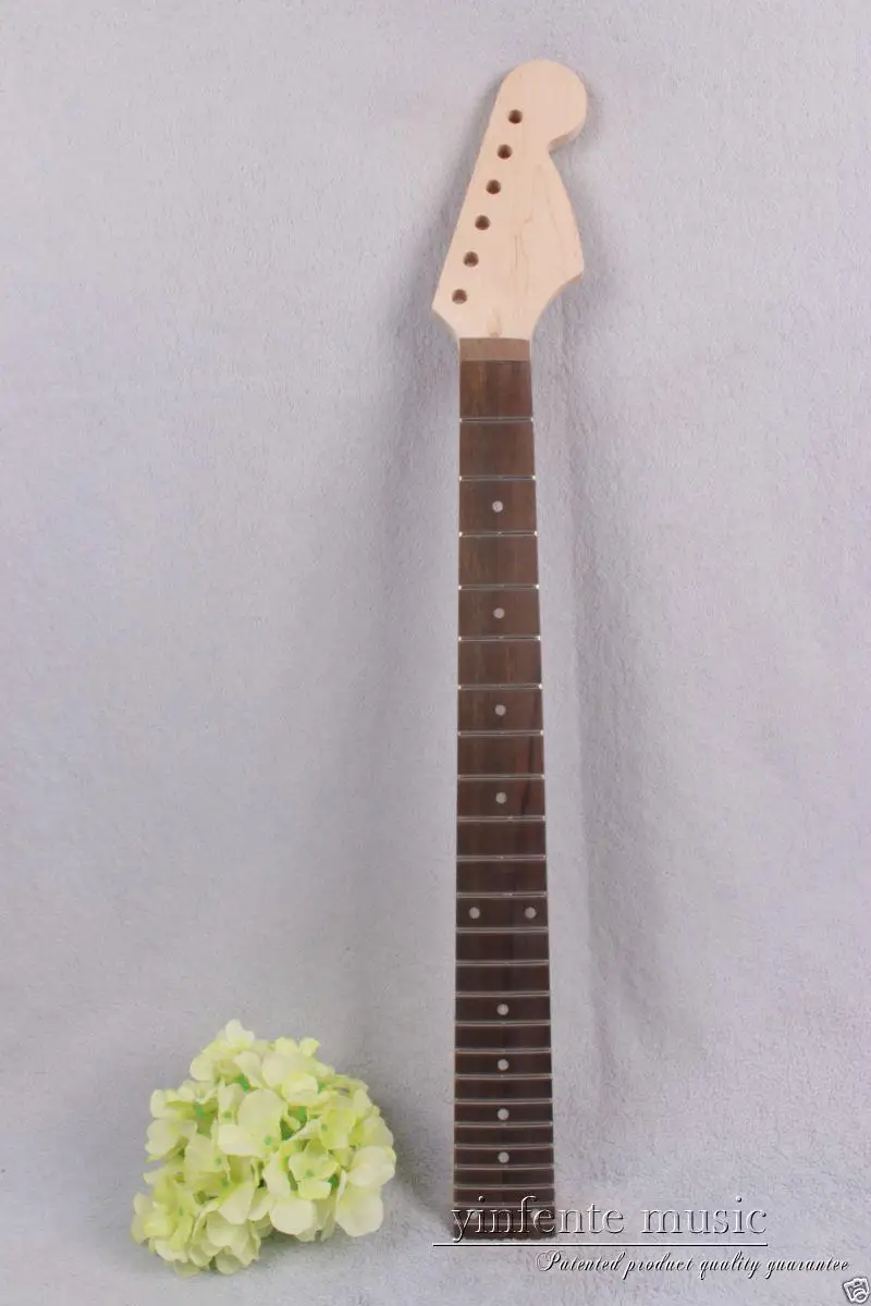 1pcs electric guitar neck maple 24 fret 25.5'' rose Fretboard Truss Rod new #804
1pcs electric guitar neck maple 24 fret 25.5'' rose Fretboard Truss Rod new #804