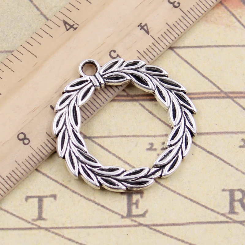 10pcs Charms laurel leaves wreath 36x34mm Tibetan Silver Plated Pendants Antique Jewelry Making DIY Handmade Craft
10pcs Charms laurel leaves wreath 36x34mm Tibetan Silver Plated Pendants Antique Jewelry Making DIY Handmade Craft