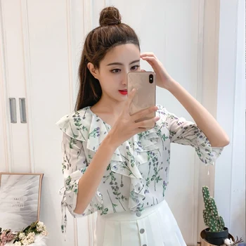 Women Sweet Ruffled Chiffon Blouse V Neck Five-Point Sleeve Cute Female Casual Blue
Women Sweet Ruffled Chiffon Blouse V Neck Five-Point Sleeve Cute Female Casual Blue