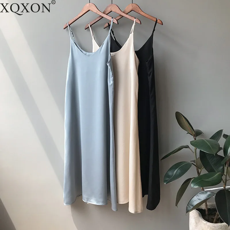 2019 women summer satin dress luxury shiny sundress korean fashion vintage imitation silk dress
2019 women summer satin dress luxury shiny sundress korean fashion vintage imitation silk dress