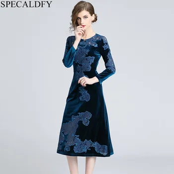 Women Long Sleeve Embroidery Lace Dress Autumn Winter Dress Velvet Elegant Party Dresses Retro Vintage Vestidos Robe Femme
Women Long Sleeve Embroidery Lace Dress Autumn Winter Dress Velvet Elegant Party Dresses Retro Vintage Vestidos Robe Femme
