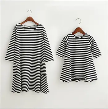 Mother and Daughter Dress Family Match Clothes Long Sleeve Striped Casual Midi Dresses One Pieces Outfits
Mother and Daughter Dress Family Match Clothes Long Sleeve Striped Casual Midi Dresses One Pieces Outfits