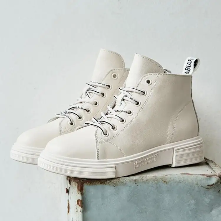 Black White Real Leather Ankle Boots for Women Round Toe Flat Rubber Heel Lady Botas Front Lace Up Martin Booties Shoes Woman
Black White Real Leather Ankle Boots for Women Round Toe Flat Rubber Heel Lady Botas Front Lace Up Martin Booties Shoes Woman