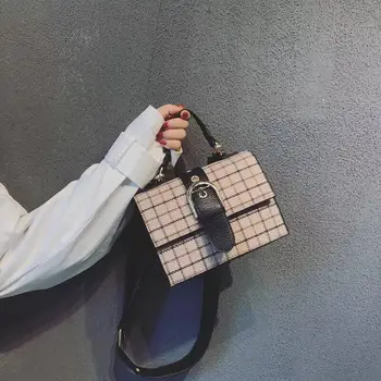 2019New European New Type Baitao Super-Fire Inclined new Bag, Single Shoulder Inclined Bag Chain, Small Square Women Bag
2019New European New Type Baitao Super-Fire Inclined new Bag, Single Shoulder Inclined Bag Chain, Small Square Women Bag