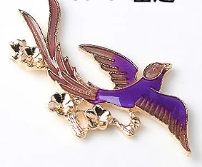 20pcs Exquisite Bridal tiara accessories bird Tree shrew Popular in Europe America 3.4*6.3cm enamel alloy Jewelry Making 7.7g
20pcs Exquisite Bridal tiara accessories bird Tree shrew Popular in Europe America 3.4*6.3cm enamel alloy Jewelry Making 7.7g