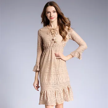 new 2018 autumn women fashion dress horn sleeve v-neck a-line long sleeve vintage party clothes lady vestido solid ruffles S-XL
new 2018 autumn women fashion dress horn sleeve v-neck a-line long sleeve vintage party clothes lady vestido solid ruffles S-XL
