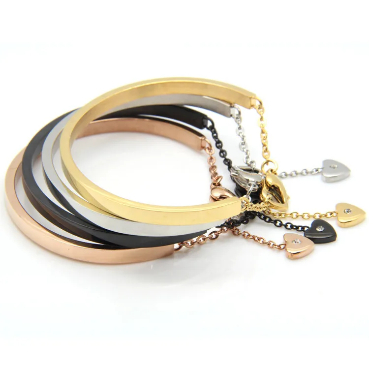 TOP QUALITY Pretty Lady Gold Bangle Women's Lover Bracelet Jewelry Metal Bracelets Bangles Heart-Shaped Accessories
TOP QUALITY Pretty Lady Gold Bangle Women's Lover Bracelet Jewelry Metal Bracelets Bangles Heart-Shaped Accessories