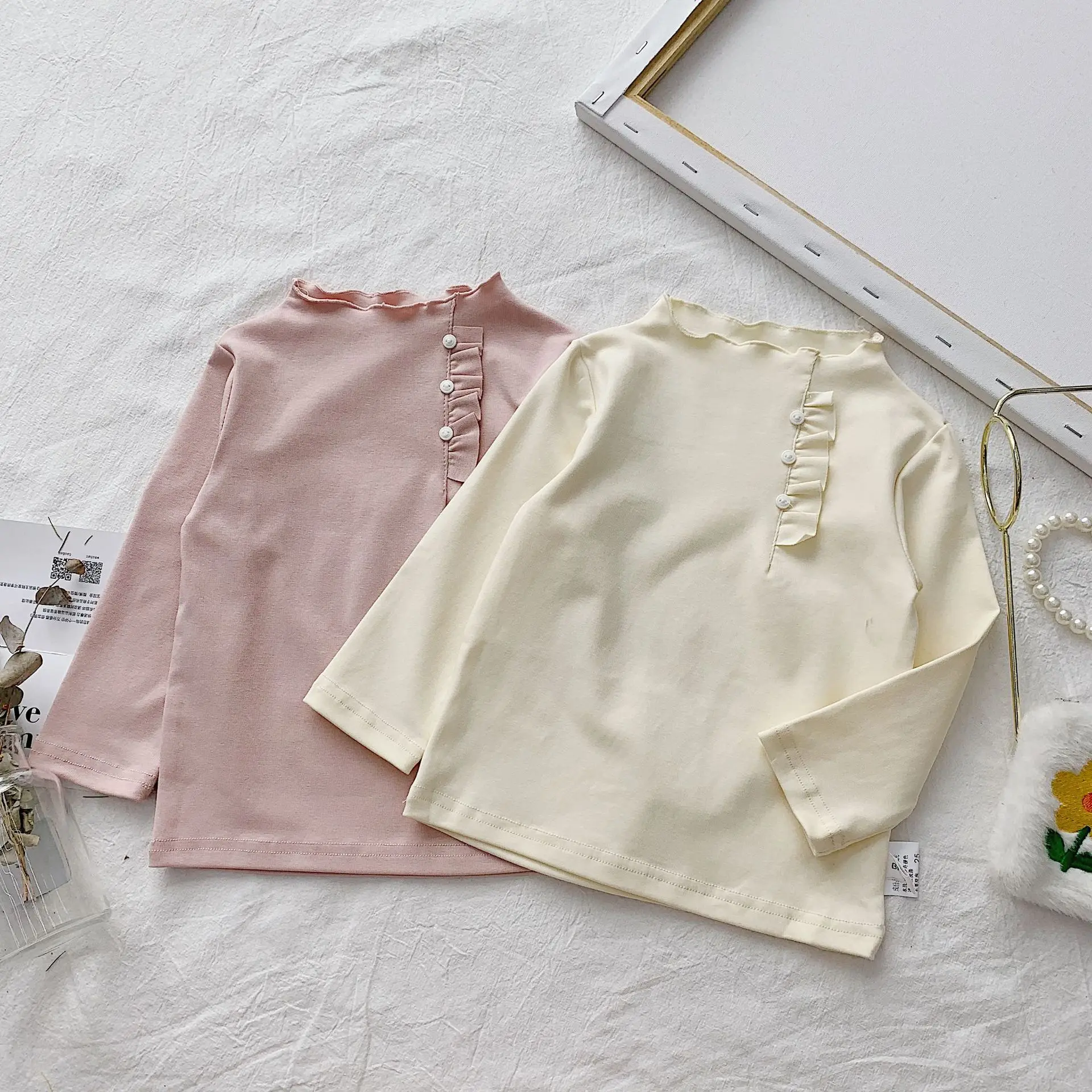 Toddler Kids T Shirt Long Sleeve Lovely Crew Collar Ruffles T-shirt Cotton Bottomings with Buttons Baby Girls Blouse Shirts
Toddler Kids T Shirt Long Sleeve Lovely Crew Collar Ruffles T-shirt Cotton Bottomings with Buttons Baby Girls Blouse Shirts
