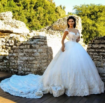 2019 Saudi Arabia Lace Wedding Dress Ball Gown Sexy Cap Sleeve Corset Tiers Skirt Chapel Train Bridal Gowns Vestidos de noiva
2019 Saudi Arabia Lace Wedding Dress Ball Gown Sexy Cap Sleeve Corset Tiers Skirt Chapel Train Bridal Gowns Vestidos de noiva