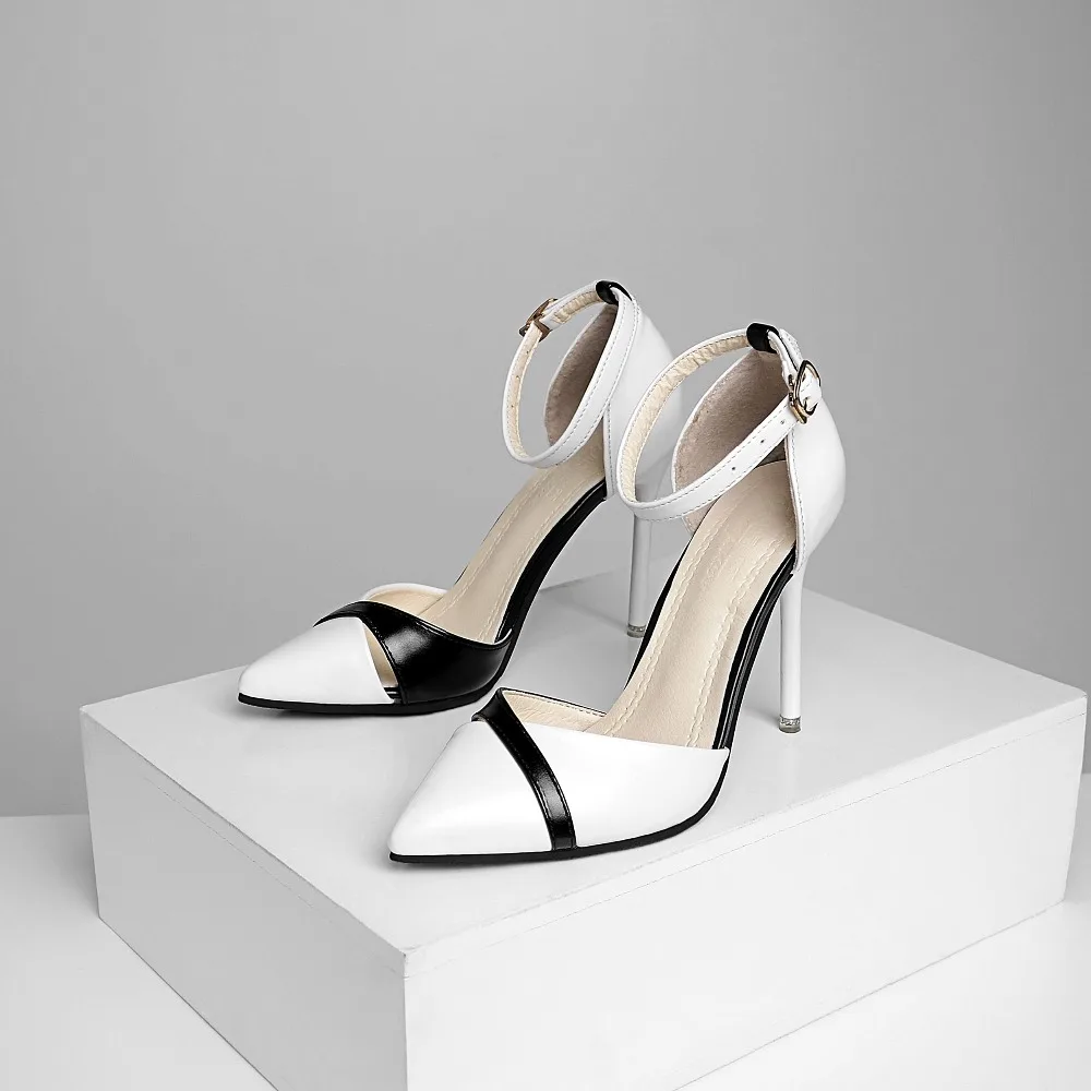 2018 new women's high heels Korean version of Baotou hollow sexy stiletto sandals wild work single shoes
2018 new women's high heels Korean version of Baotou hollow sexy stiletto sandals wild work single shoes