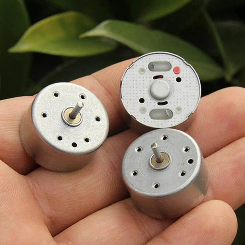 300 Motor radio recording CD machine miniature DC motors quiet motor solar generator DC1.5v-6v
300 Motor radio recording CD machine miniature DC motors quiet motor solar generator DC1.5v-6v