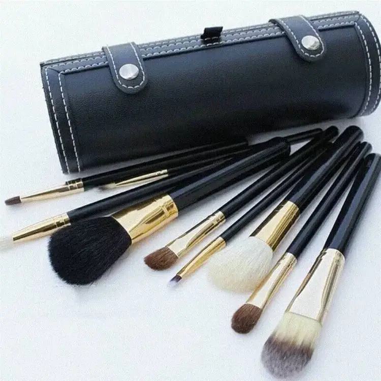9 Pcs Brand Top Quality Portable Makeup Brushes Set and Cosmetic Mirror with Luxury Leather Round Tube
9 Pcs Brand Top Quality Portable Makeup Brushes Set and Cosmetic Mirror with Luxury Leather Round Tube