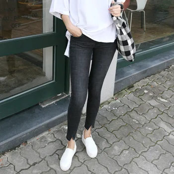 Pregnancy wear trousers pregnant woman pants spring and autumn fashion cotton maternity jeans care for the abdomen pencil pants
Pregnancy wear trousers pregnant woman pants spring and autumn fashion cotton maternity jeans care for the abdomen pencil pants