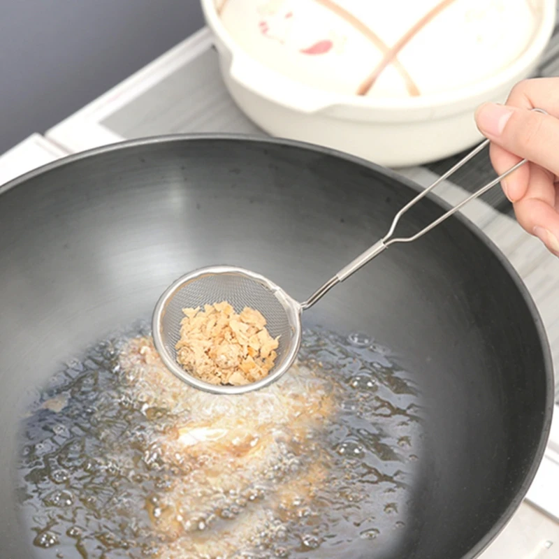 Hot Pot Filter Skimmer Stainless Steel Mesh Food Strainer Ladle Seamless construction Fishing Spoon
Hot Pot Filter Skimmer Stainless Steel Mesh Food Strainer Ladle Seamless construction Fishing Spoon