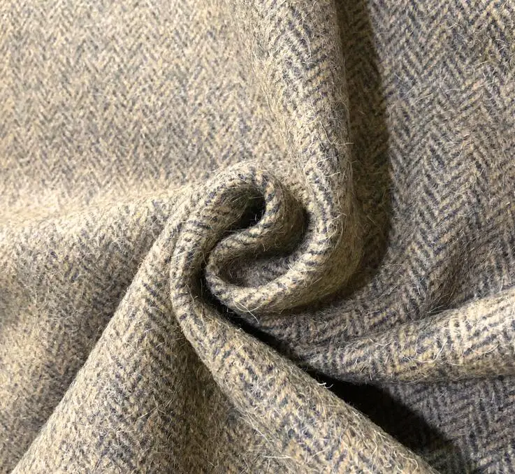 Camel retro herringbone pattern thick wool fabric coat ,printing Textile hollandais african sequin Christmas cloak fabric A155
Camel retro herringbone pattern thick wool fabric coat ,printing Textile hollandais african sequin Christmas cloak fabric A155
