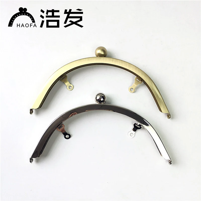 HAOFA 2018 New 10Pcs Smooth Round Ball Metal Frame Kiss Clasps Lock Buckles Bag Coins Purse Handbag Handle Accessories Part 19cm
HAOFA 2018 New 10Pcs Smooth Round Ball Metal Frame Kiss Clasps Lock Buckles Bag Coins Purse Handbag Handle Accessories Part 19cm