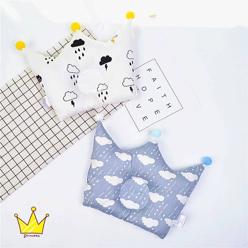 Фото Baby Shaping Pillow Prevent Flat Head Infants Crown Dot Bedding Pillows Newborn Boy Girl Room Decoration Accessories 0-24 Months | Мать и