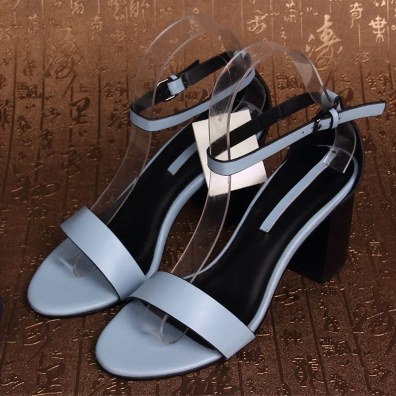 Fashion Women's Shoes Hasp Elegant Women Sandals Thick Heel Cut-Outs Open Toe Cover Heel T Strap Summer Sandals Sheepskin
Fashion Women's Shoes Hasp Elegant Women Sandals Thick Heel Cut-Outs Open Toe Cover Heel T Strap Summer Sandals Sheepskin