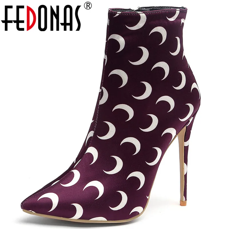 FEDONAS New Arrival Women Silk Thin High Heels Party Wedding Shoes Woman Pointed Toe Zipper Prom Dancing Shoes Ladies Ankle Boot
FEDONAS New Arrival Women Silk Thin High Heels Party Wedding Shoes Woman Pointed Toe Zipper Prom Dancing Shoes Ladies Ankle Boot