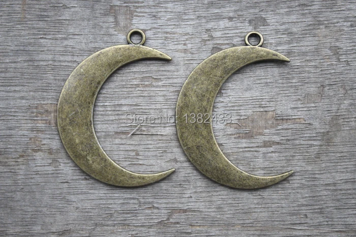 5pcs-Moon charms, Antique bronze moon Pendants/charms 44x32mm
