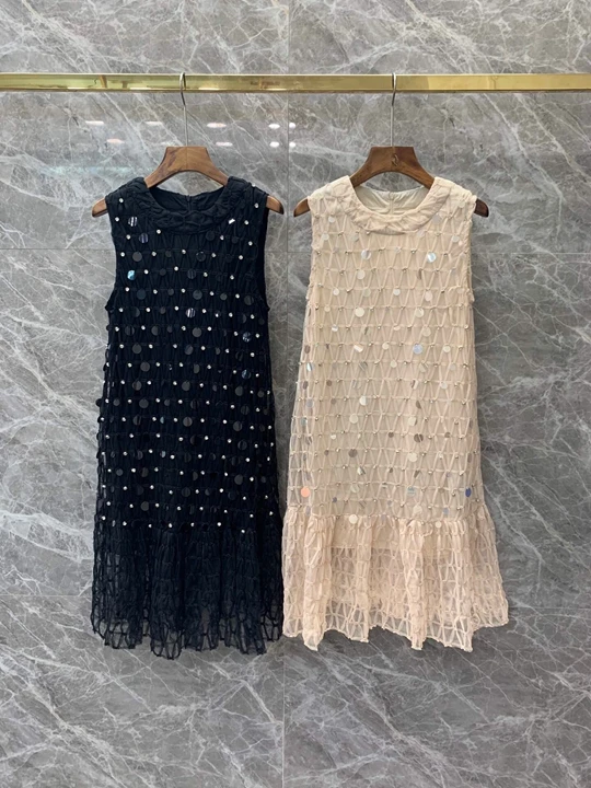 Early autumn 2019 new women's wear round collar sequins stitching decoration sleeveless dress 721
Early autumn 2019 new women's wear round collar sequins stitching decoration sleeveless dress 721