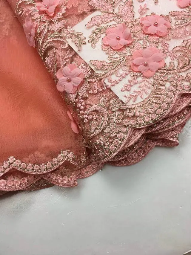 NEW Tulle Lace Fabrics Polyester Nigerian French Net Lace Fabric African appliqued Mesh Laces With Beads ydd191
NEW Tulle Lace Fabrics Polyester Nigerian French Net Lace Fabric African appliqued Mesh Laces With Beads ydd191