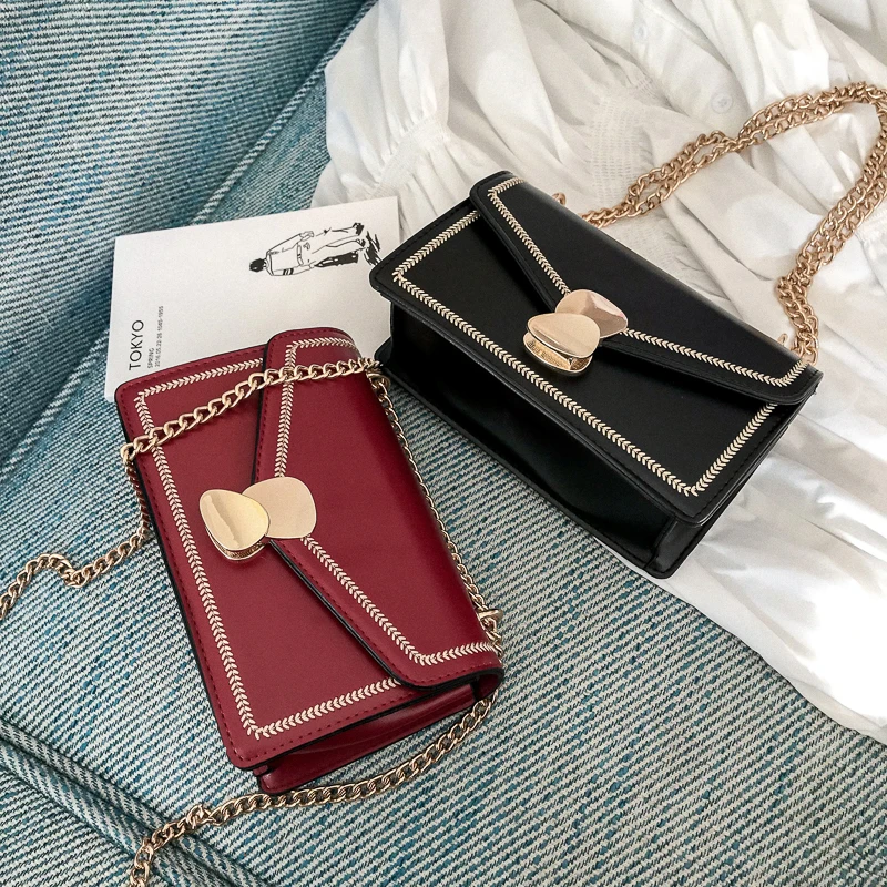 Women's Designer Handbag 2019 Fashion New Female bag High quality PU Leather Women bag Simple Hit color Portable Shoulder bags
Women's Designer Handbag 2019 Fashion New Female bag High quality PU Leather Women bag Simple Hit color Portable Shoulder bags