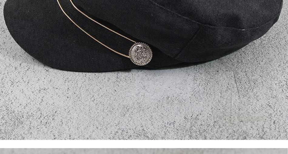 hat377_25