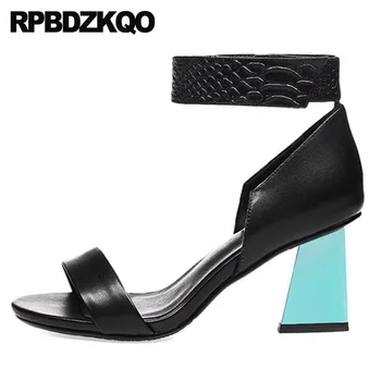 Ladies Shoes Runway 2018 Open Toe Ankle Strap Block Genuine Leather Designer Sandals Women Luxury Snake Pumps Thick Black Summer
Ladies Shoes Runway 2018 Open Toe Ankle Strap Block Genuine Leather Designer Sandals Women Luxury Snake Pumps Thick Black Summer