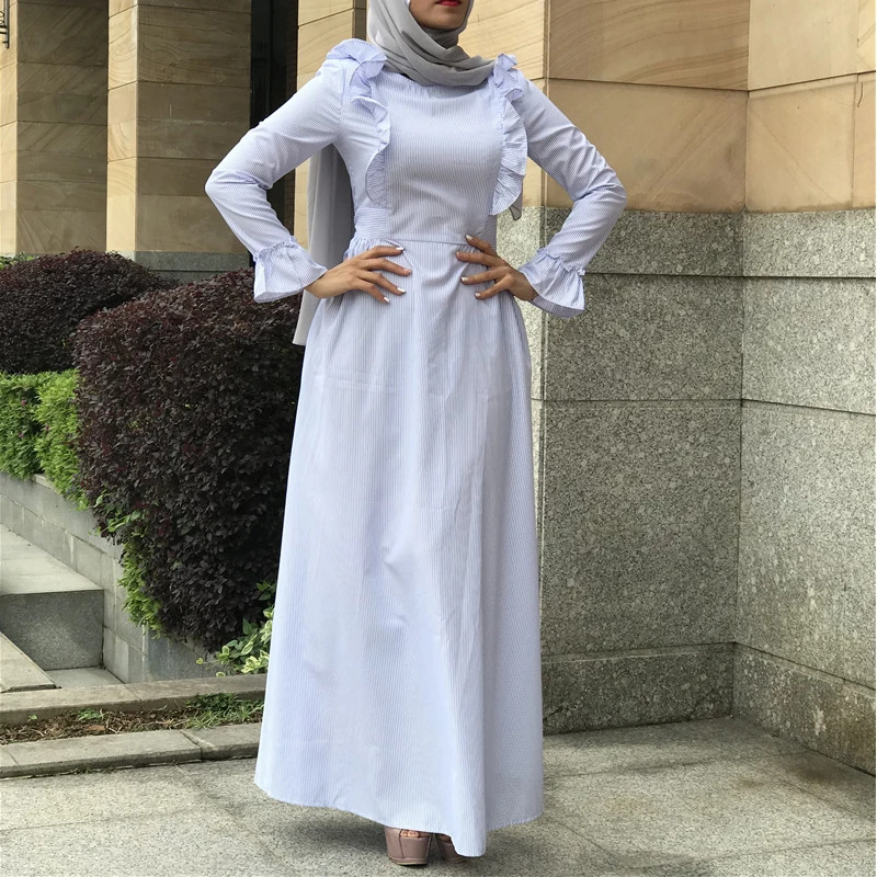 Plus Size Vestido Longo Robe Femme Ete 2019 UAE Abaya Muslim Islam Kaftan Ruffles Striped Maxi Bodycon Hijab Dress Women Clothes
Plus Size Vestido Longo Robe Femme Ete 2019 UAE Abaya Muslim Islam Kaftan Ruffles Striped Maxi Bodycon Hijab Dress Women Clothes