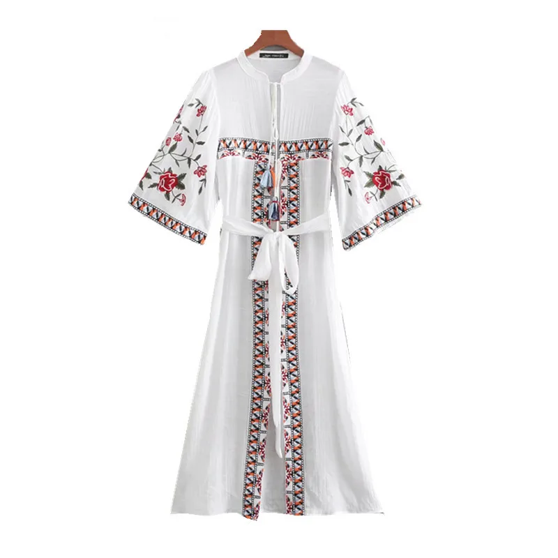 Bohemian Tassel Lace up V neck Embroidery Flower Long Kimono Shirt Women Ethnic Stream Bow Tied Sashes Cardigan Blouse
Bohemian Tassel Lace up V neck Embroidery Flower Long Kimono Shirt Women Ethnic Stream Bow Tied Sashes Cardigan Blouse