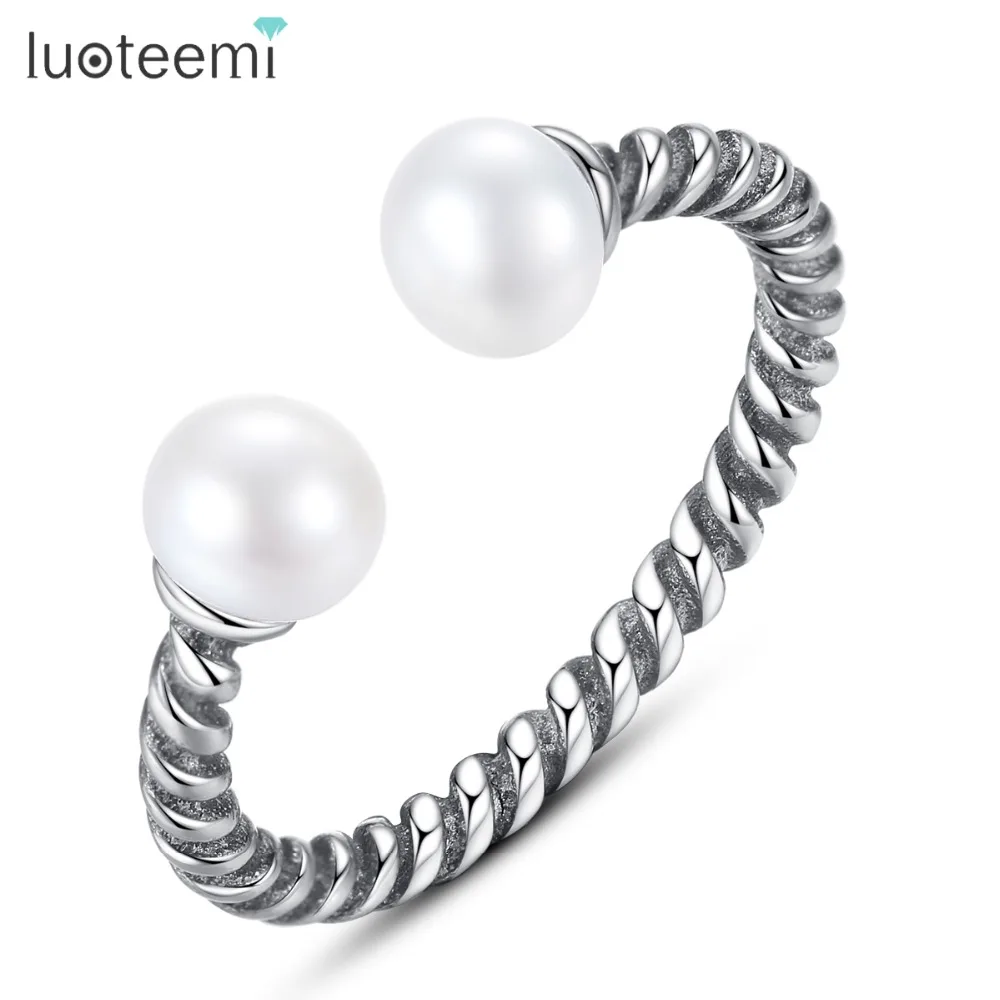LUOTEEMI 2018 Fashion Natural Pearl Rings 100% Authentic 925 Sterling Silver Stackable Twist Finger Ring For Women Wedding
LUOTEEMI 2018 Fashion Natural Pearl Rings 100% Authentic 925 Sterling Silver Stackable Twist Finger Ring For Women Wedding
