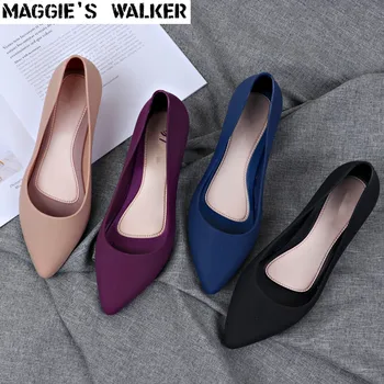 Maggie's Walker Beach Shoes Women Jelly Sandals Summer Pointed-toe Slip-on Resin Wedges Sandals Rain Shoes Size 36~40 
Maggie's Walker Beach Shoes Women Jelly Sandals Summer Pointed-toe Slip-on Resin Wedges Sandals Rain Shoes Size 36~40
