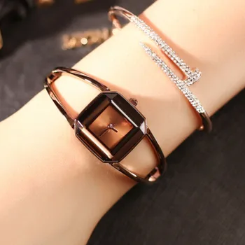 Luxury Crystal Women Watches Exquisite Square Ladies Bracelet Watches 2018 Hot Sale Female Dress Watch Relogio Feminino Clock
Luxury Crystal Women Watches Exquisite Square Ladies Bracelet Watches 2018 Hot Sale Female Dress Watch Relogio Feminino Clock