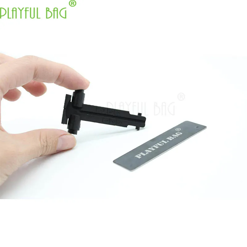 CP Top Manufacturing Renxiang AK47 AK105 74M Scale Upgrade Material Ejection Model Water Bomb Accessories Decoration QJ35
CP Top Manufacturing Renxiang AK47 AK105 74M Scale Upgrade Material Ejection Model Water Bomb Accessories Decoration QJ35