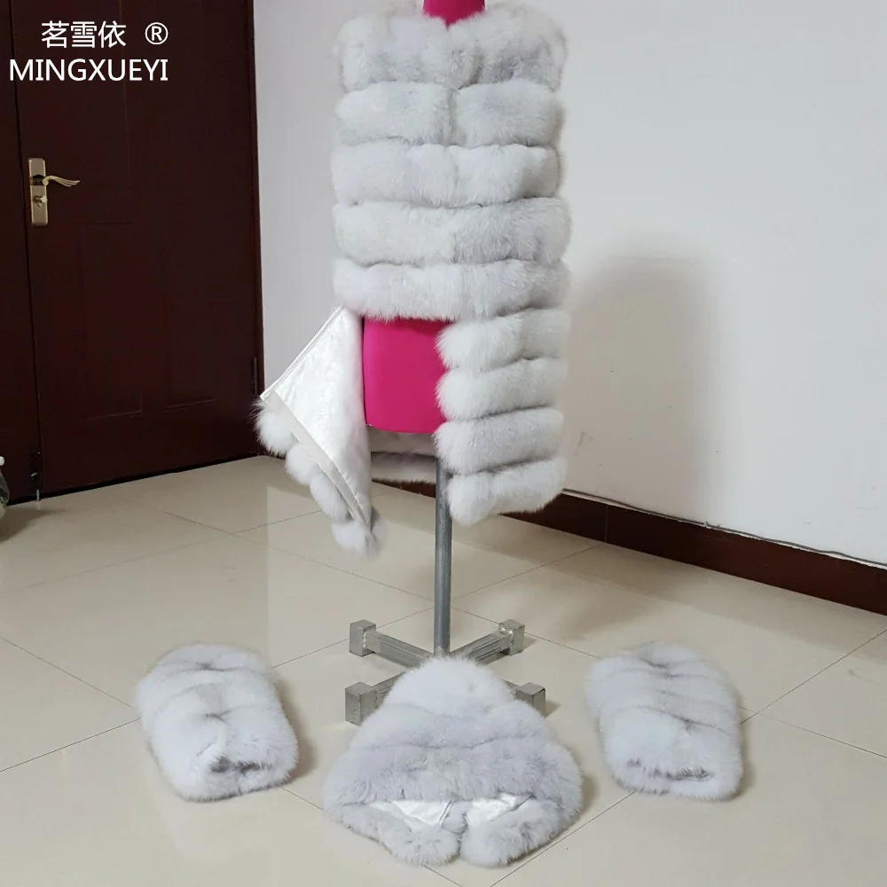 Winter Real Blue Fox Fur Coat Thick Warm Imitation Of Sables Women's Light Brown Long Jacket The fox fur coat hood
Winter Real Blue Fox Fur Coat Thick Warm Imitation Of Sables Women's Light Brown Long Jacket The fox fur coat hood