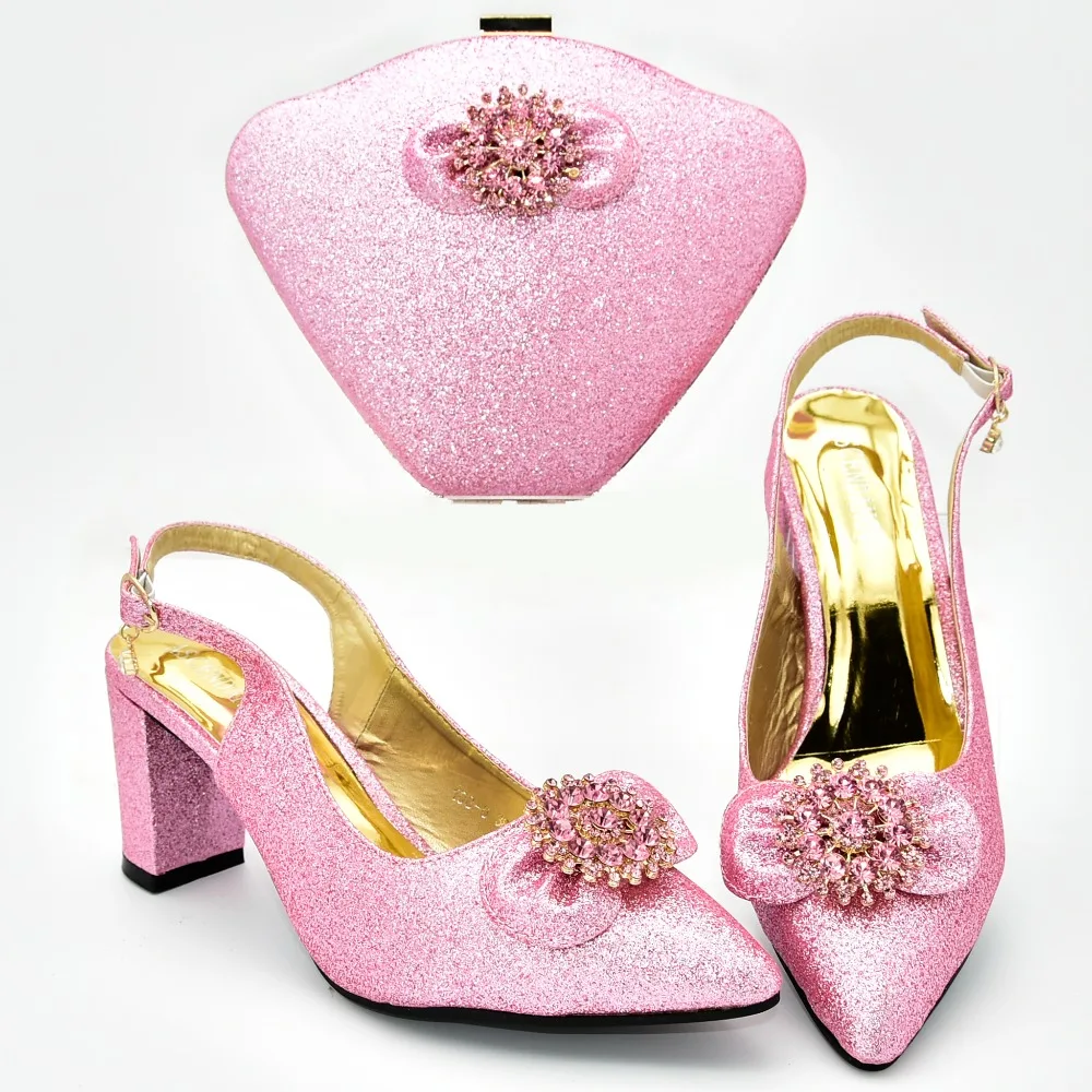 Lovely pink butterfly sandal shoes with clutches bag free ship italian shoes and bags with size 37 to 42 shoes bags set SB8379-2
Lovely pink butterfly sandal shoes with clutches bag free ship italian shoes and bags with size 37 to 42 shoes bags set SB8379-2