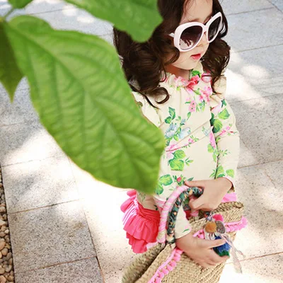 kids swimsuit 2016 cute arrival floral pink two pieces for girls beach & swimming wear high quality lovely flower
kids swimsuit 2016 cute arrival floral pink two pieces for girls beach & swimming wear high quality lovely flower