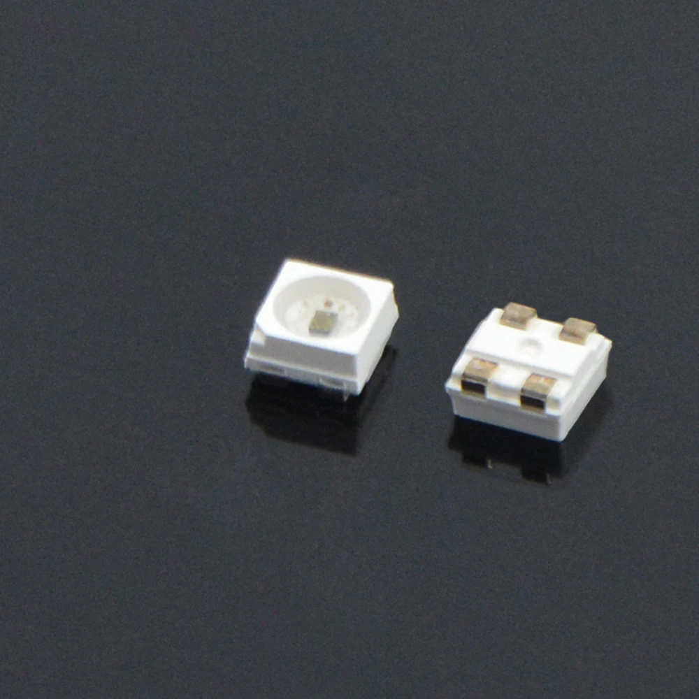 10-1500pcs WS2812B (4pins) 3535 Mini RGB LED Chips Individually Addressable Digital 2812 LED Chip IC RGB full dream color DC5V
10-1500pcs WS2812B (4pins) 3535 Mini RGB LED Chips Individually Addressable Digital 2812 LED Chip IC RGB full dream color DC5V