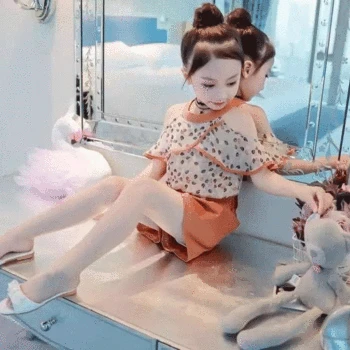 Girls Summer 12 New Fashion Suit 9 Little Girls 8 Summer 7 Children's Two-piece Suit 10 Years Old Girls Clothes 10 12 Year
Girls Summer 12 New Fashion Suit 9 Little Girls 8 Summer 7 Children's Two-piece Suit 10 Years Old Girls Clothes 10 12 Year